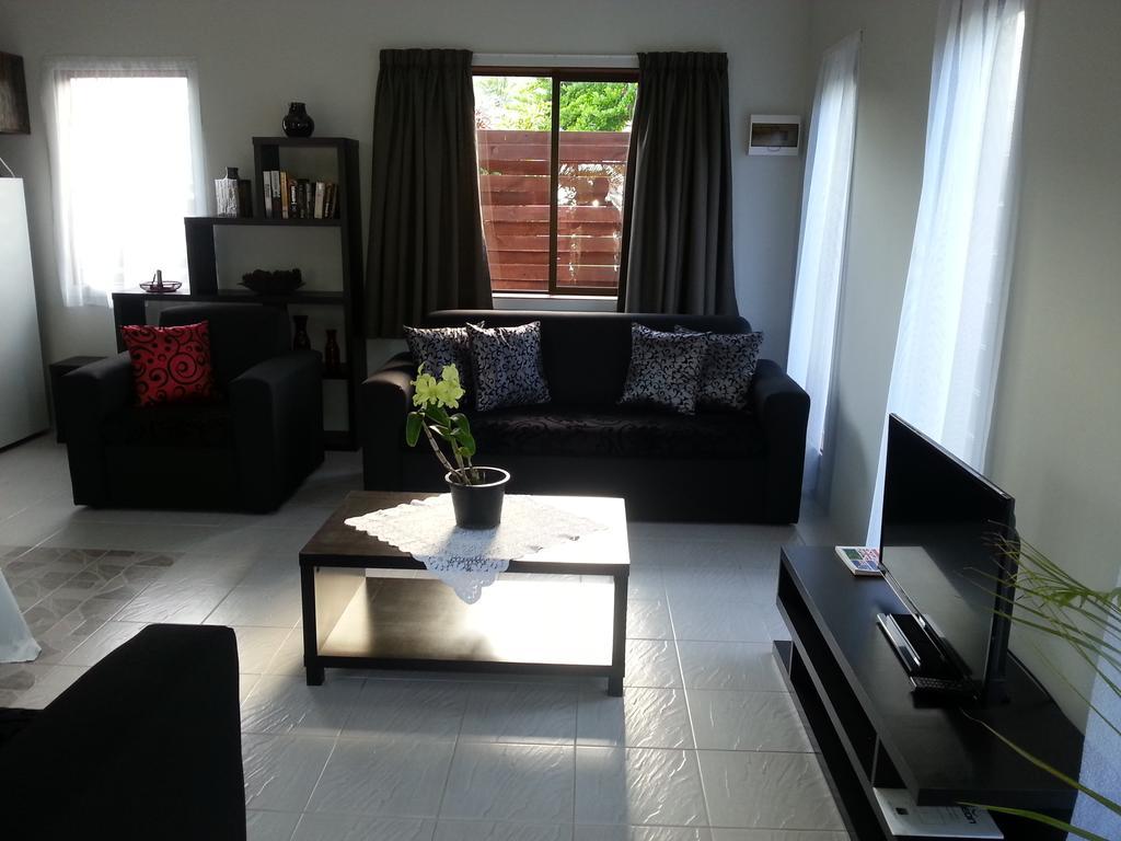 Sunset Palms Rarotonga Hotel Room photo