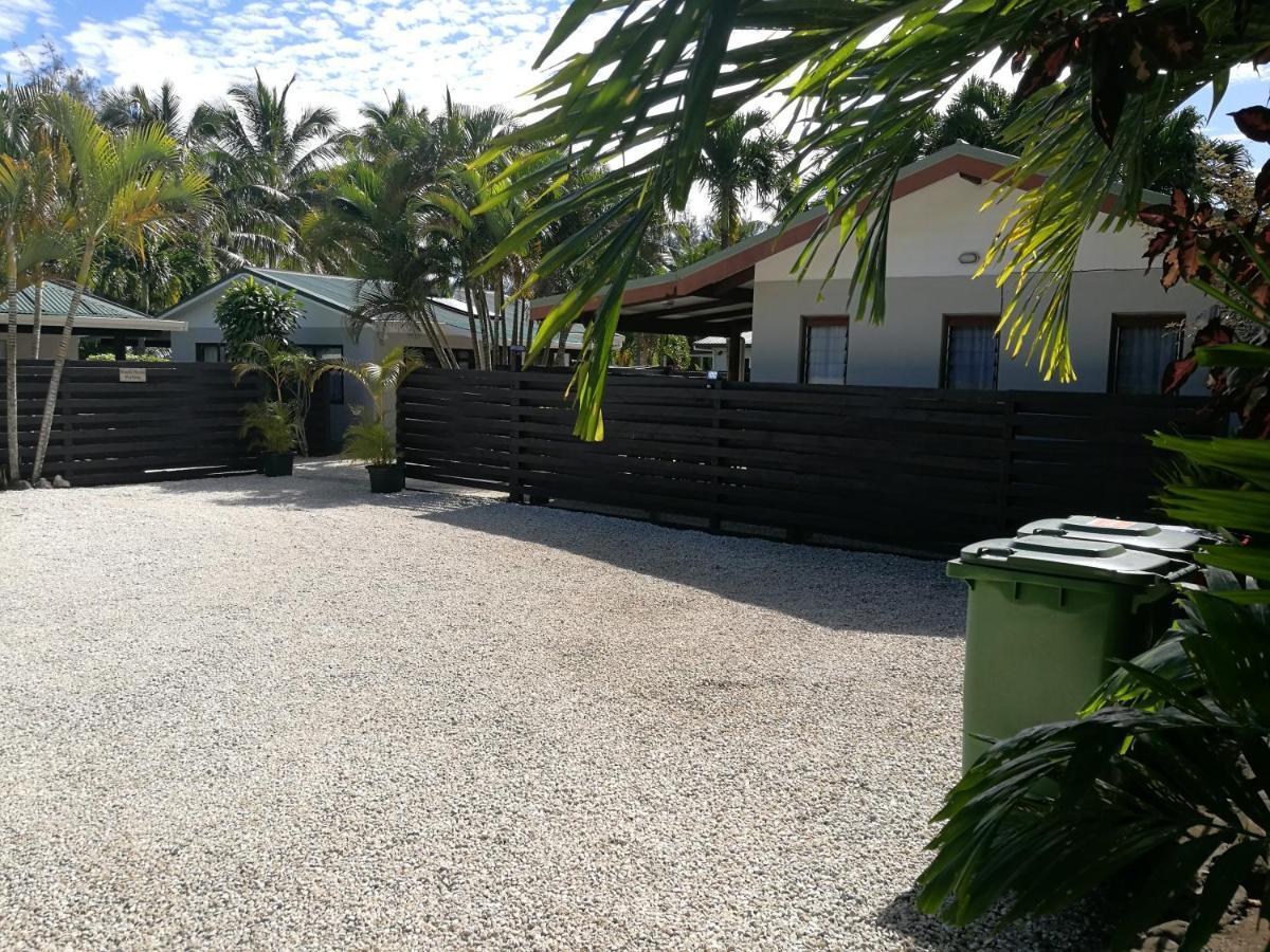 Sunset Palms Rarotonga Hotel Exterior photo