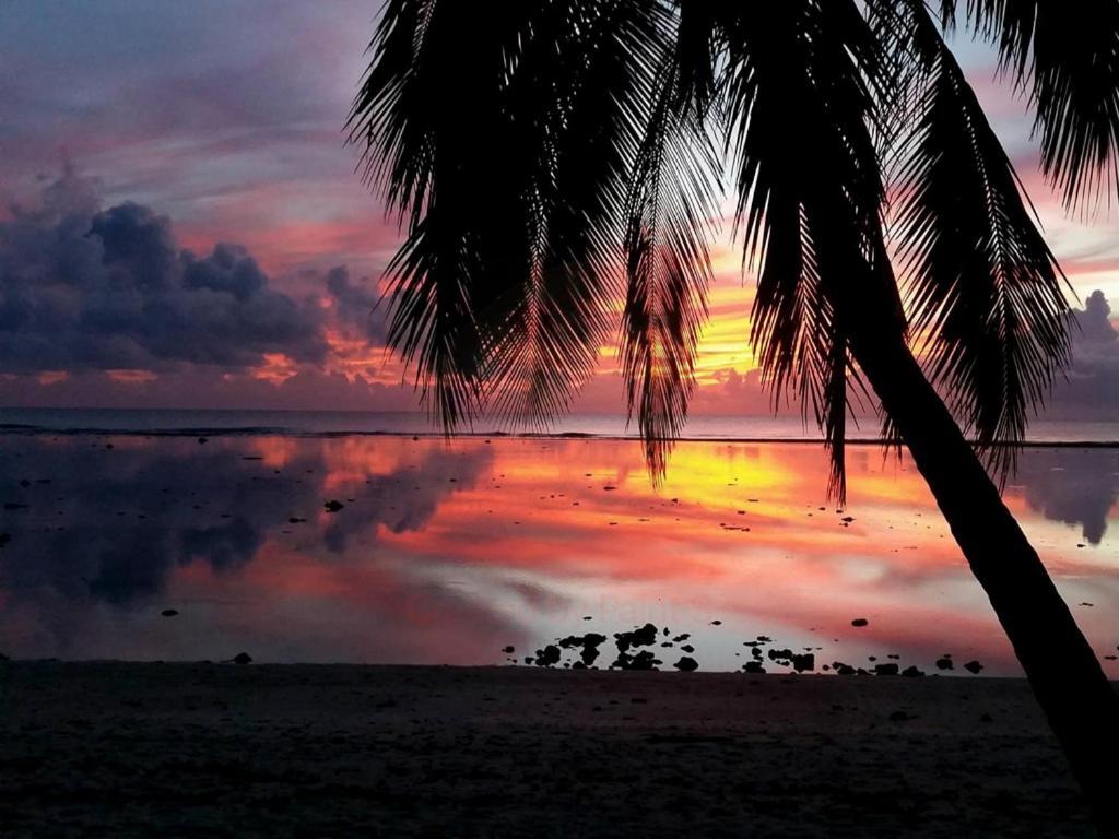 Sunset Palms Rarotonga Hotel Exterior photo